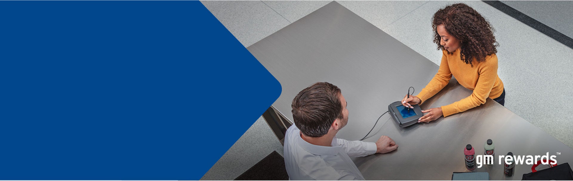 Paul Conte Cadillac in Freeport NY