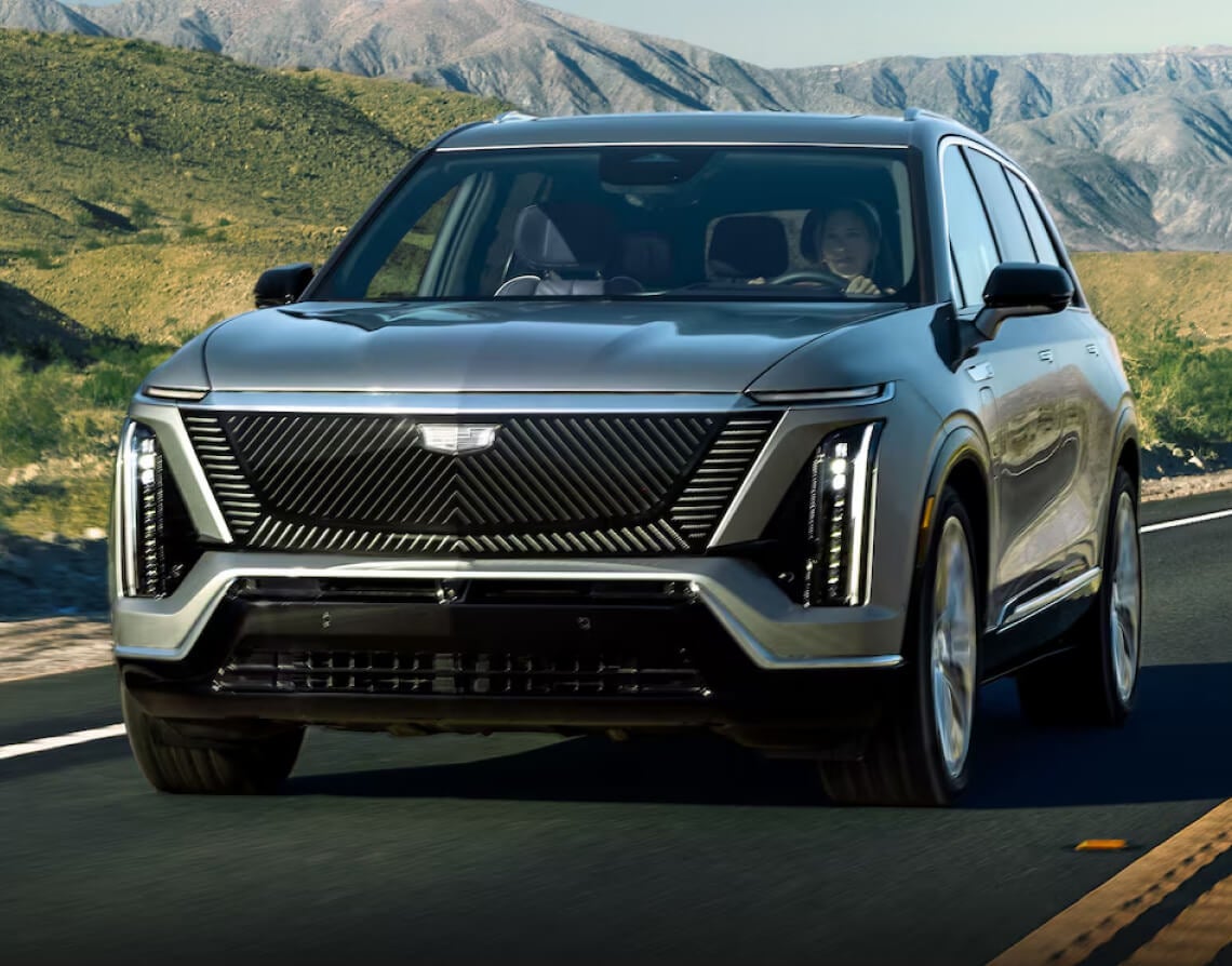 2026 Cadillac VISTIQ in Green